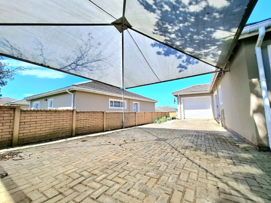 3 Bedroom Property for Sale in Gonubie Eastern Cape